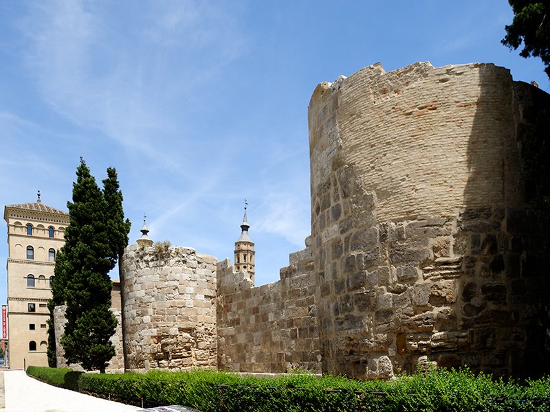 vue sur les remparts romains de Zaragoza